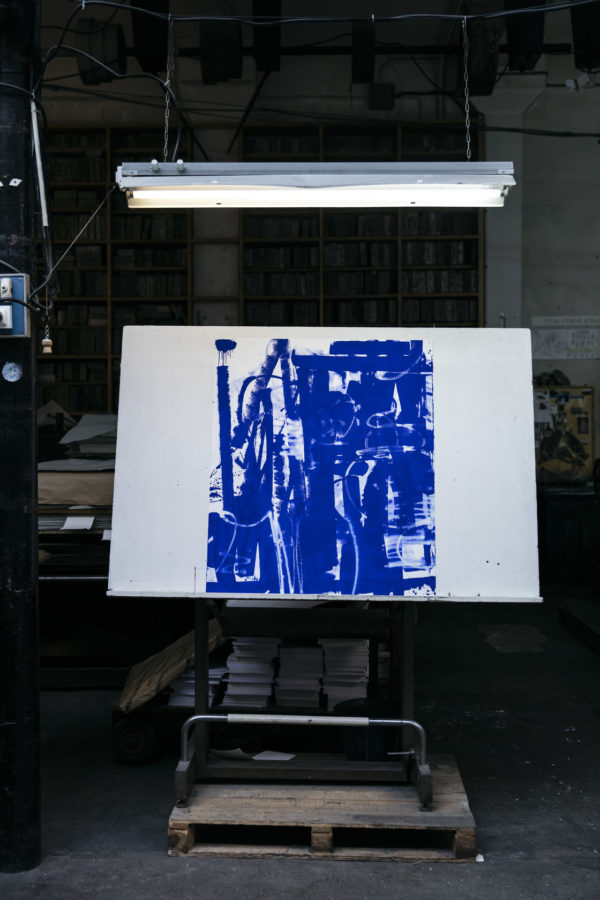 lasting-blue-edition-zes-print-them-all-lithograph-presentation-printing-house-paris